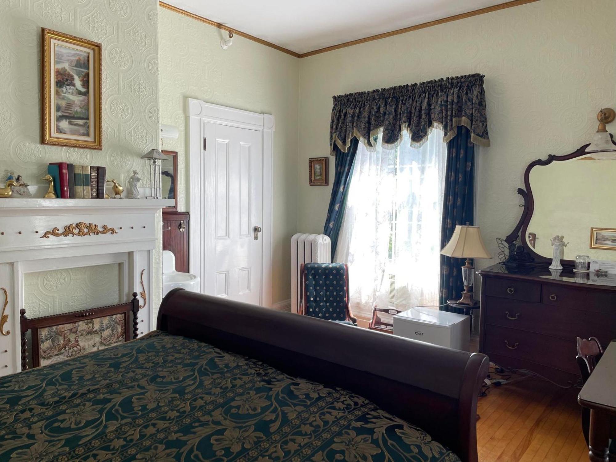 Marshlands Inn Sackville Habitación foto